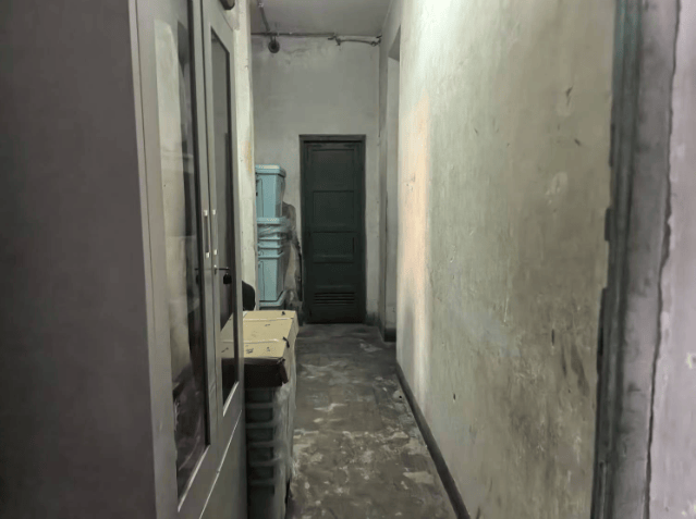 退休金超9000<strong></p>
<p>买卖交易平台有哪些</strong>，91岁老人家中却“垃圾成山”！原因心酸