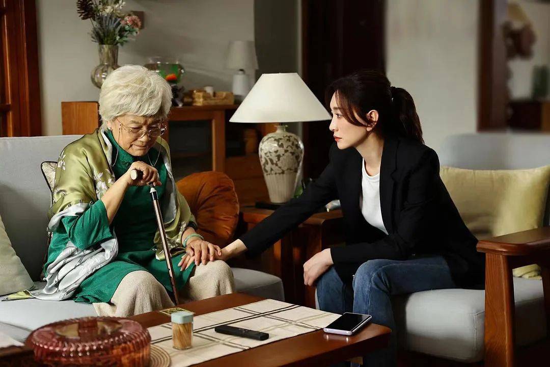 怕被子女掏空棺材本的老人<strong></p>
<p>炒平台币</strong>，开始“养老防儿”