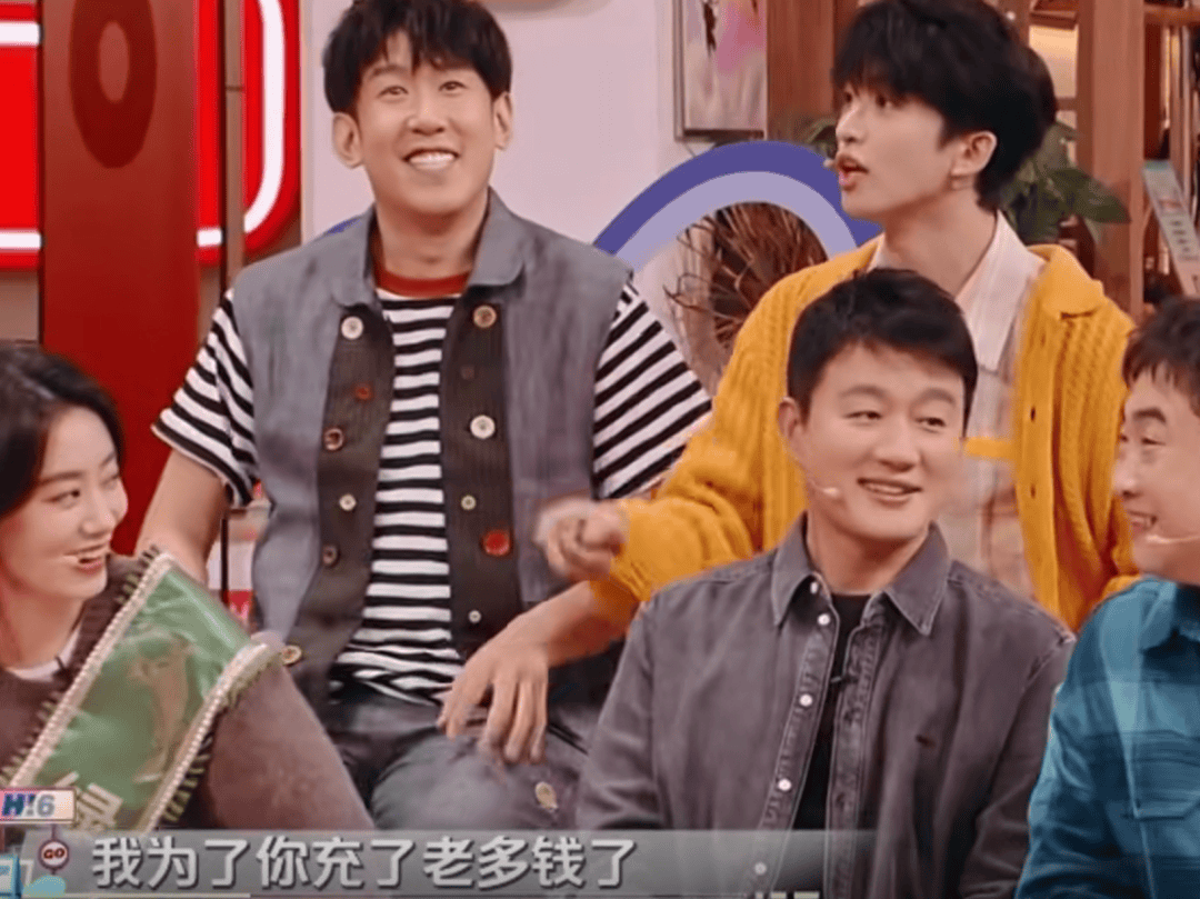 “顶流”演员被曝出轨塌房<strong></p>
<p>平台交易</strong>！于正紧急换角！