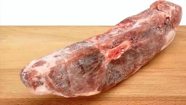 长期吃久冻的肉危害大<strong></p>
<p>公信宝哪个平台交易</strong>？冰箱里的肉冻多久就不能吃了？医生说清楚