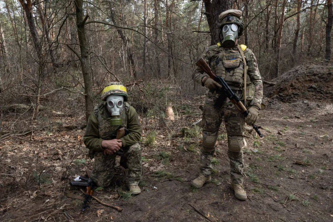 俄军发动大规模袭击<strong></p>
<p>币为交易平台</strong>！