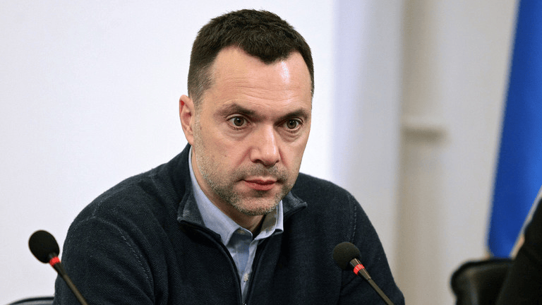 谁都别想得到<strong></p>
<p>北京产权交易中心平台</strong>！泽连斯基前顾问：乌方曾想“炸毁所有核电站”