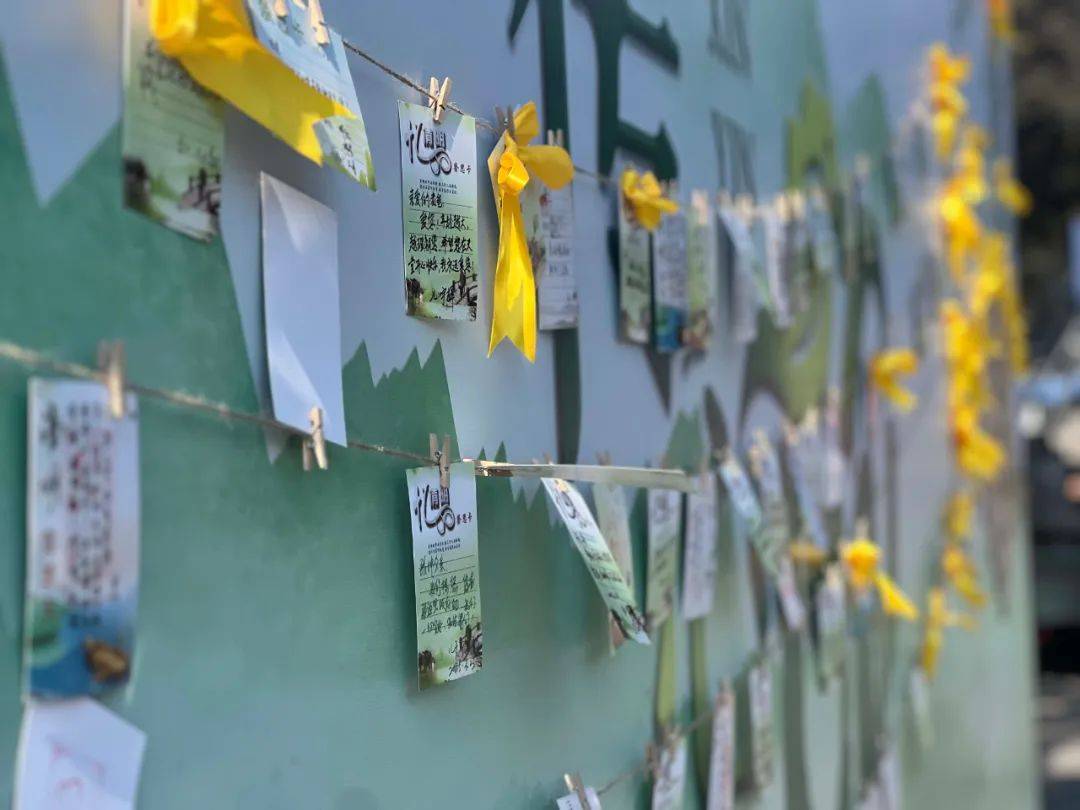 哈尔滨这里涌入3万多人<strong></p>
<p>北京产权交易中心平台</strong>!突然发现:太戳心了......