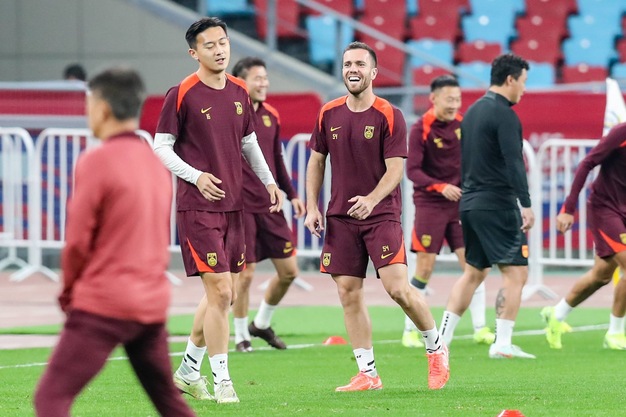 DeepSeek预测：国足1-2小负<strong></p>
<p>芝麻开门平台</strong>，有望借助主场优势1-1逼平澳大利亚