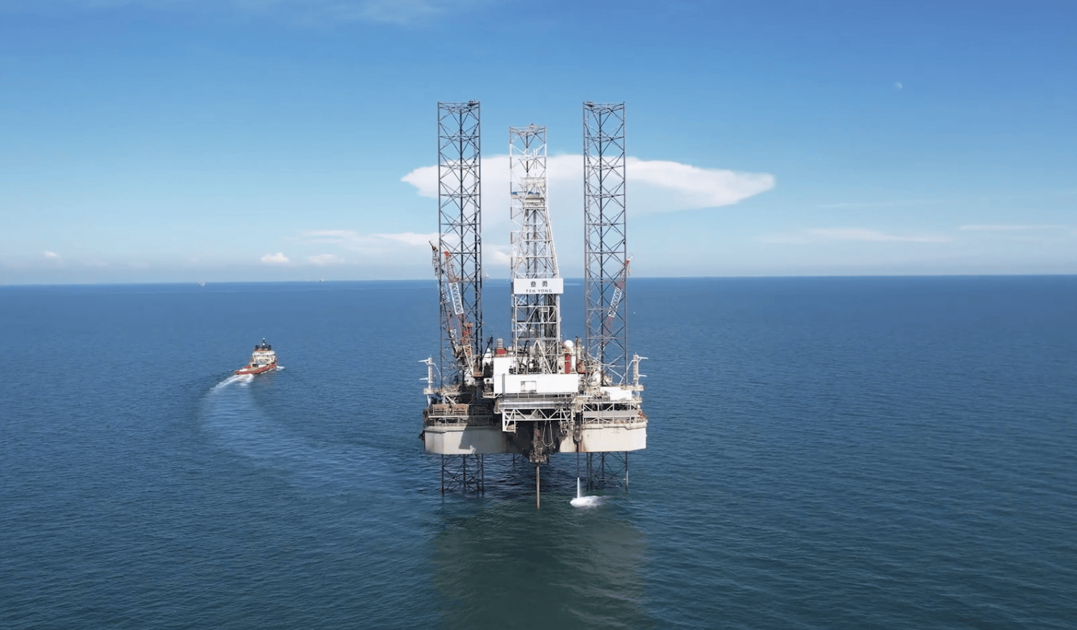 距离深圳市约170公里<strong></p>
<p>upbit交易平台</strong>，中国在南海发现亿吨级油田