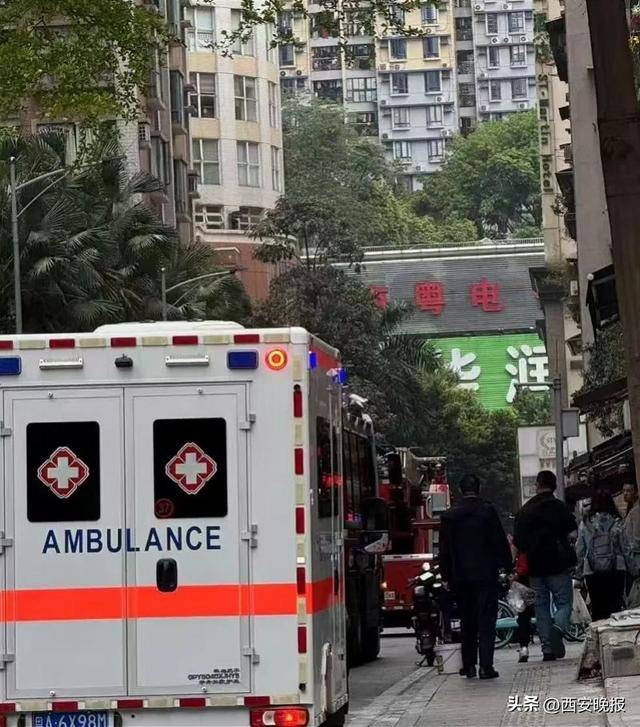 “整栋楼震了一下”<strong></p>
<p>百币网交易平台app</strong>！ 15岁男孩在家做实验引发爆炸