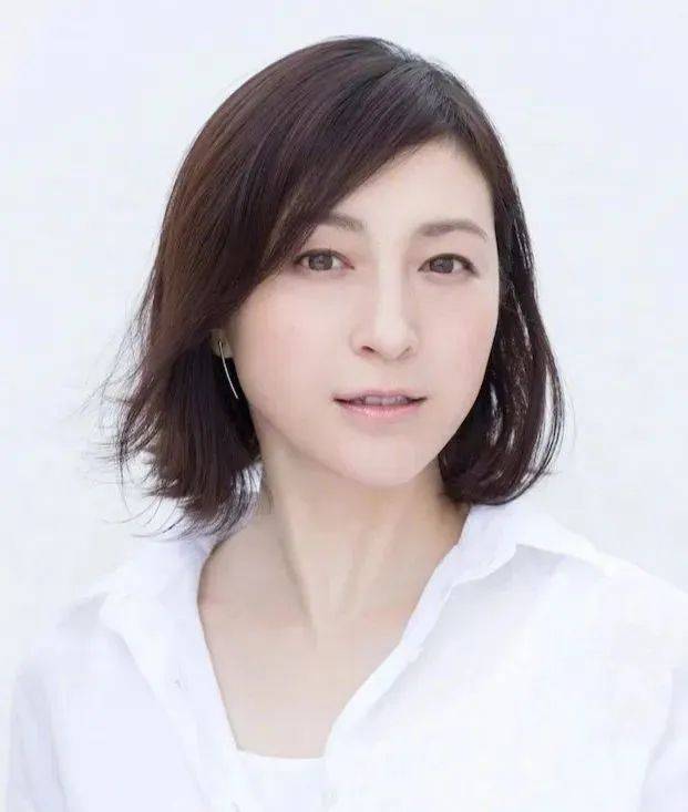 知名女演员被逮捕<strong></p>
<p>币安交易平台网下载</strong>！暂停所有演艺活动