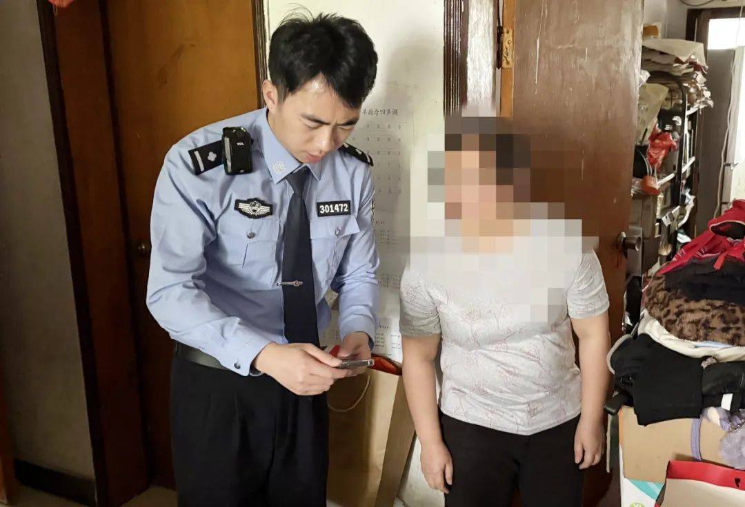 事发桂林<strong></p>
<p>qpex交易平台</strong>！背包里装的1000000元现金被警方紧急拦截