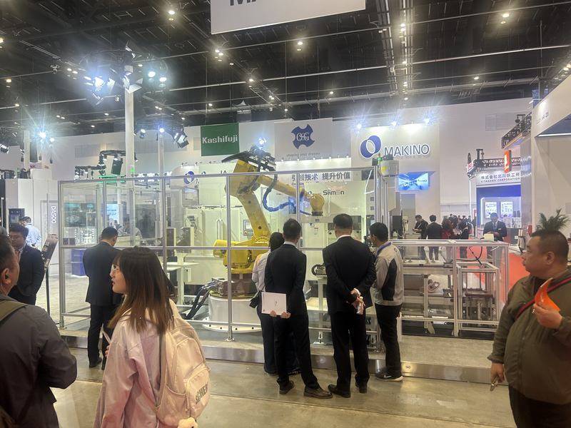 31万平方米<strong></p>
<p>bitbay交易平台</strong>！北京史上最大规模展会今天开展