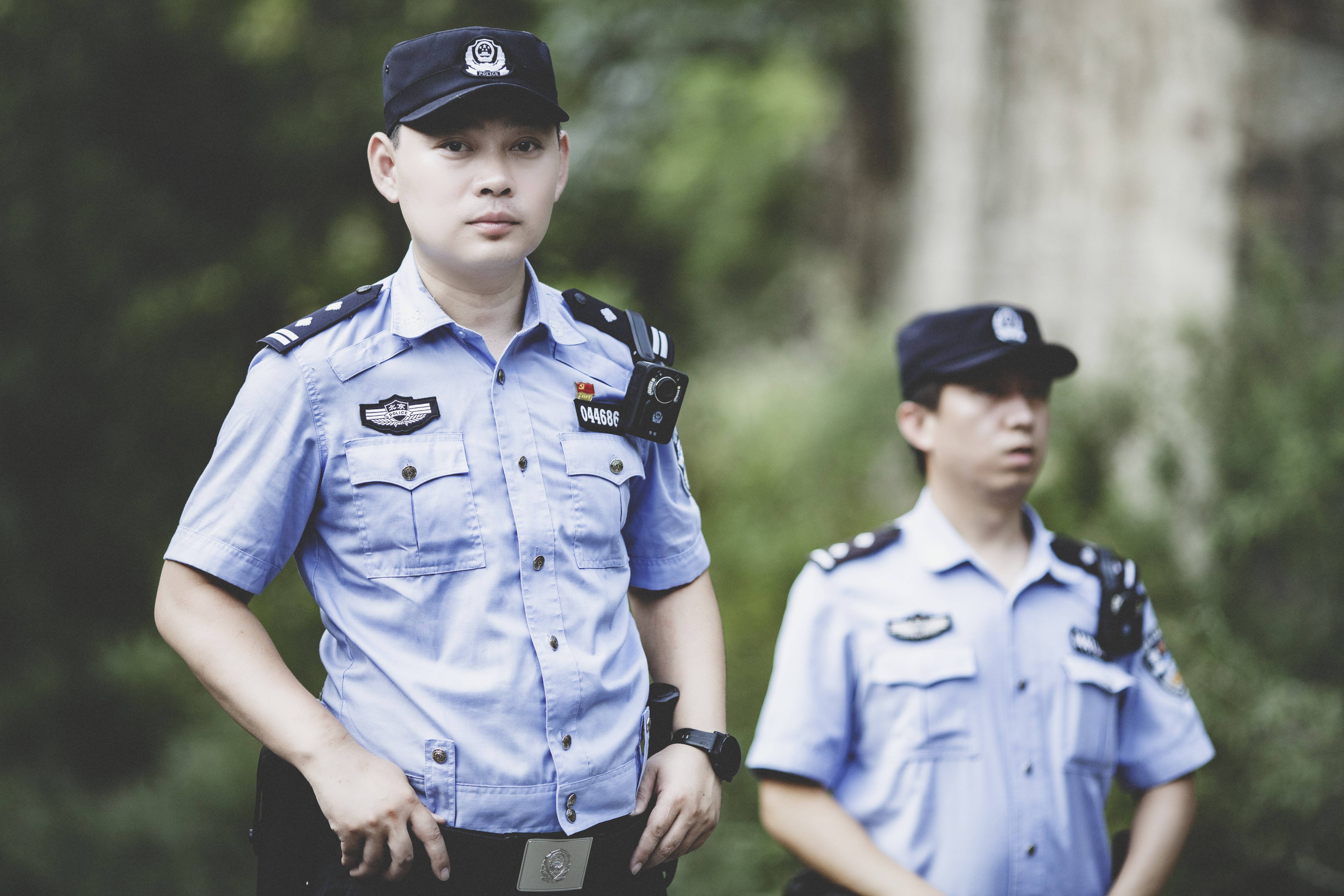 森林警察韩孟祺：乔装成驴友潜伏密林中<strong></p>
<p>exx交易平台怎么样</strong>，抓获“粘鸟”嫌疑人