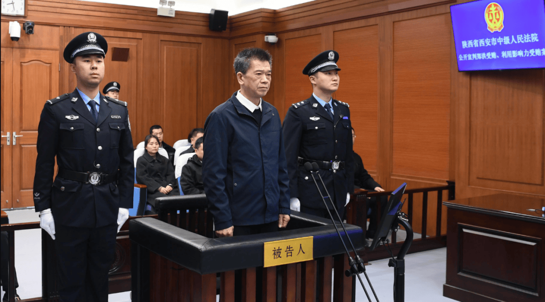 副部级郑洪<strong></p>
<p>bcex交易平台下载</strong>，多次违规组织公款宴请，安排酒店制作菜品送到其家中