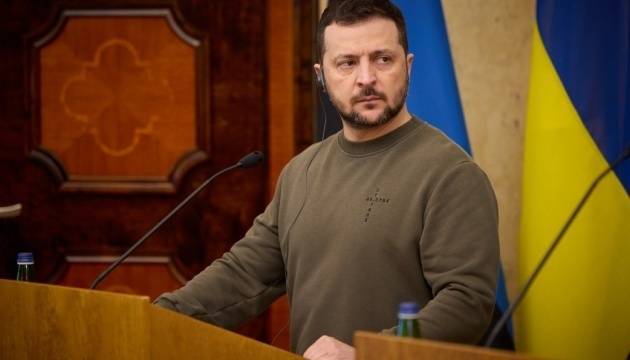 泽连斯基：因基辅遭猛烈袭击 将缩短南非访问行程