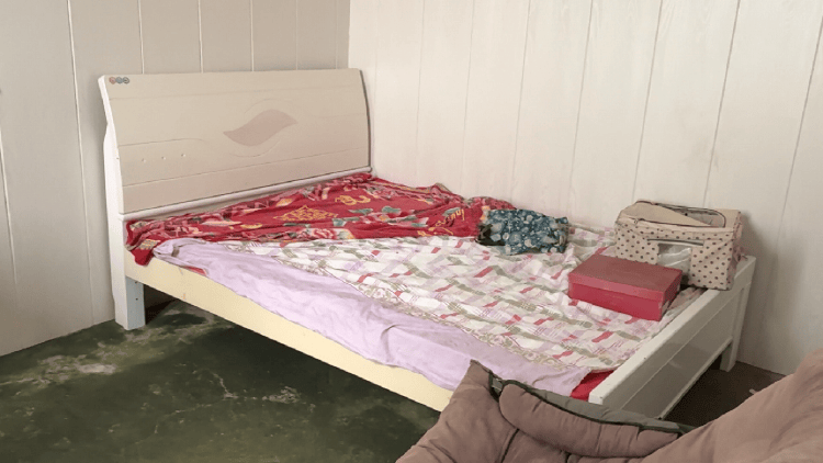 全家“吸血”！瘫痪哥哥在破旧老宅去世<strong></p>
<p>炒币交易平台</strong>，弟弟冒领58万元工伤金买奔驰