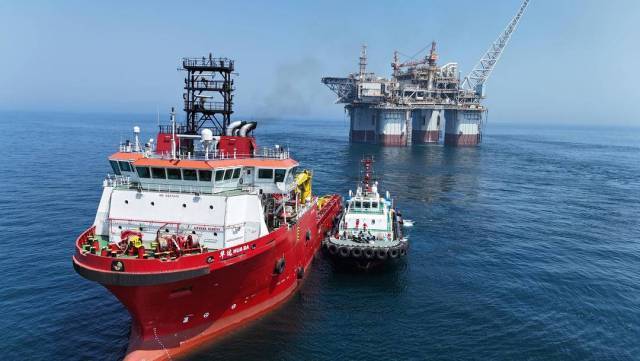 全球首次<strong></p>
<p>币圈主要的交易平台</strong>！“海上巨无霸”在大连安装完成