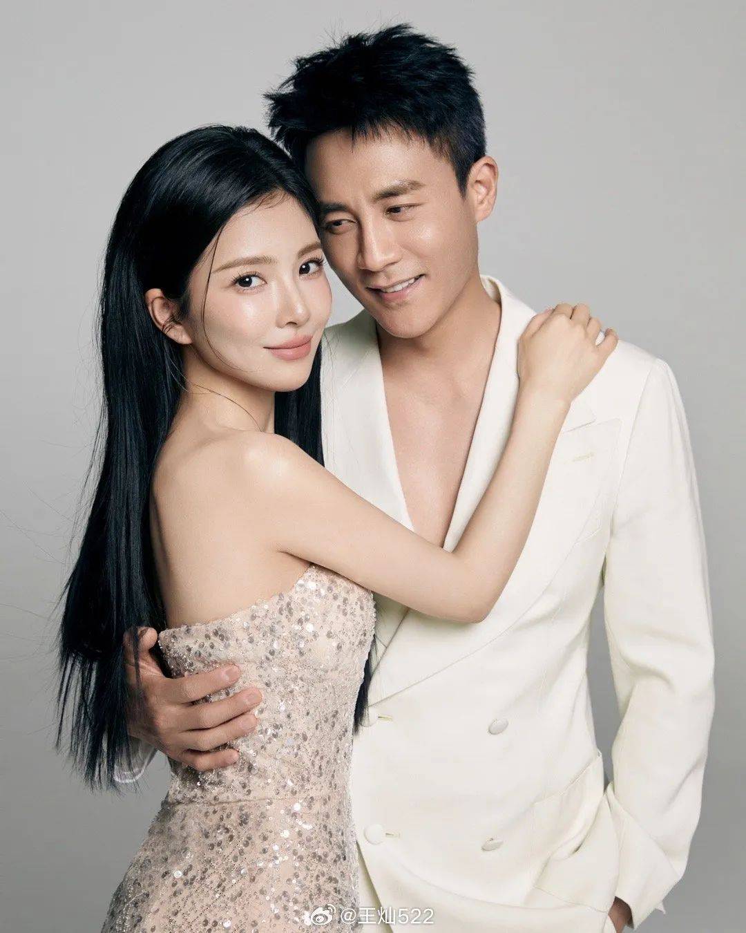 杜淳妻子深夜透露娱乐圈内幕：没钱没势没背景在这个圈子想有一席之地挺难的