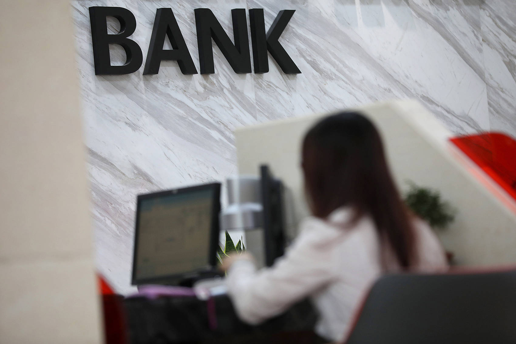 多家银行存款利率“倒挂”<strong></p>
<p>gbcax交易平台</strong>，有银行存5年不如存1年！储户如何打理资产？专家建议......