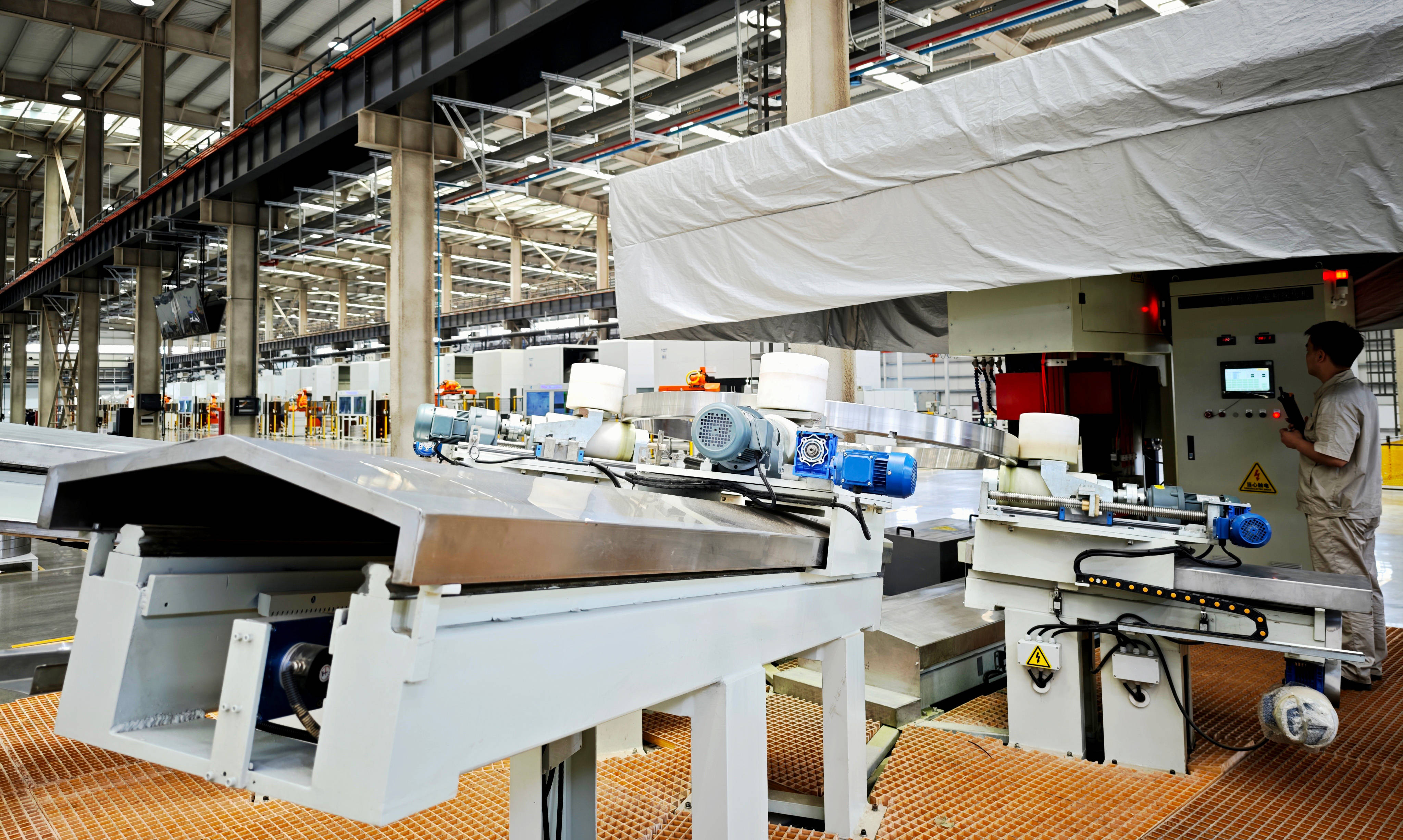 第1视点丨跟随总书记走进洛阳轴承集团 <strong></p>
<p>币币网数字交易平台</strong>了解先进制造业发展