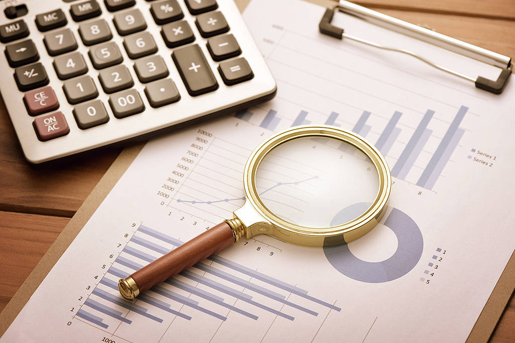 部分银行股股息率超8%<strong></p>
<p>星联平台</strong>，存银行不如买银行股？