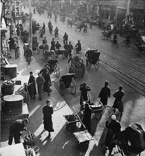 “西直门奔海淀——拉了<strong></p>
<p>双子星平台</strong>！”这句老北京歇后语打哪儿来的？