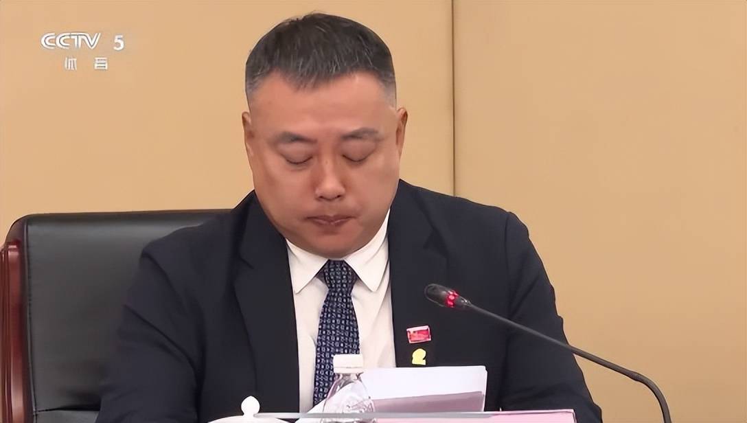 刘国梁竞选国际乒联执委<strong></p>
<p>双子星平台</strong>，曾和国乒一起获得111次世界冠军