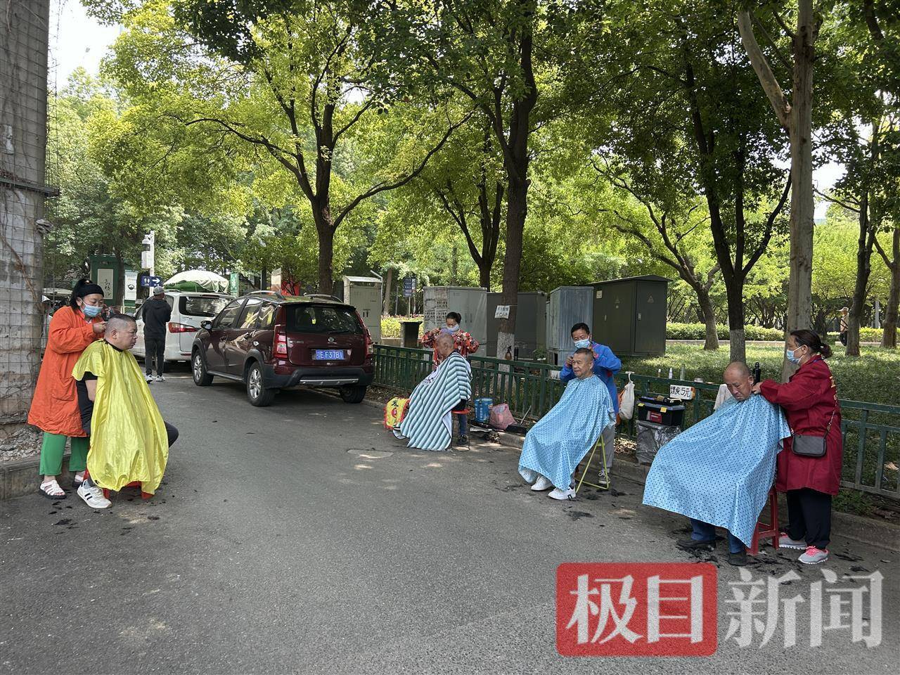 不洗不吹、坐下就剪、自由营业<strong></p>
<p>otc交易平台</strong>，理发店变身5元快剪摊走上武汉街头
