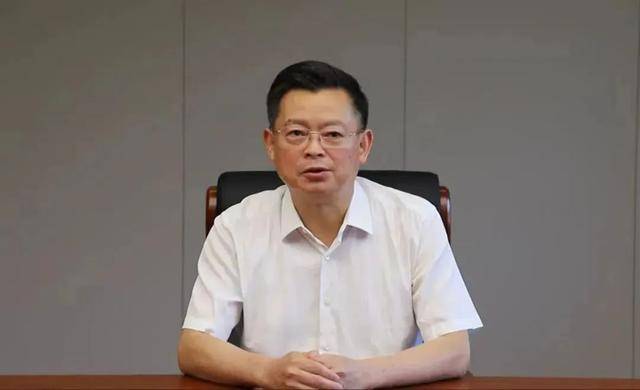 69岁原中央委员落马<strong></p>
<p>买币平台</strong>，7年前曾引咎辞职！贪了近20年的“老虎”被判死缓