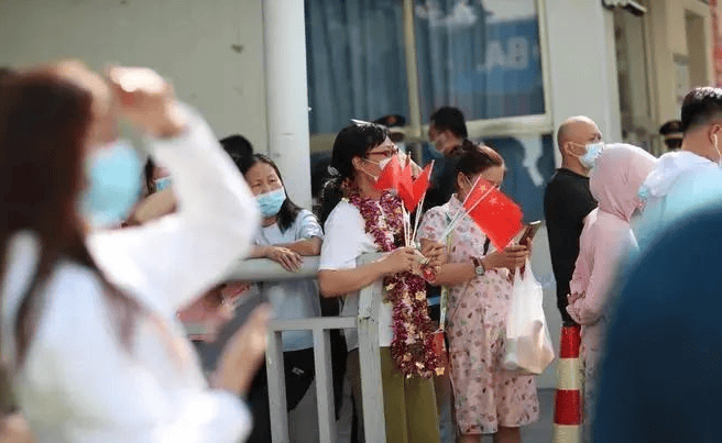 女子请假陪孩子高考被开除<strong></p>
<p>币安交易平台网站</strong>，称领导口头同意！公司不认：旷工！官司一路打到高院……