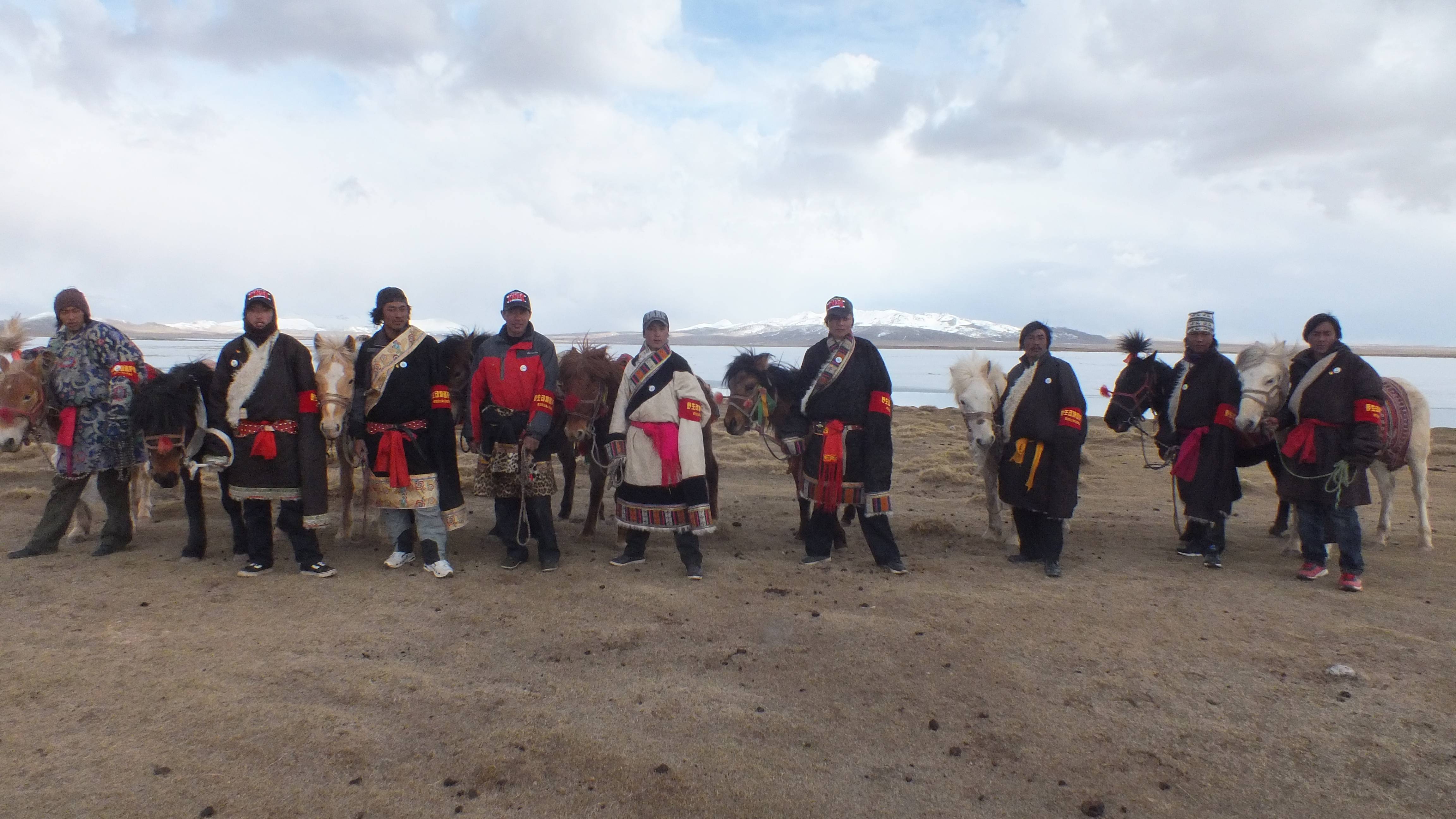 习近平总书记关切事丨<strong></p>
<p>币安交易平台网站</strong>我们的名字叫“长江”——三个沿江村庄的变迁故事