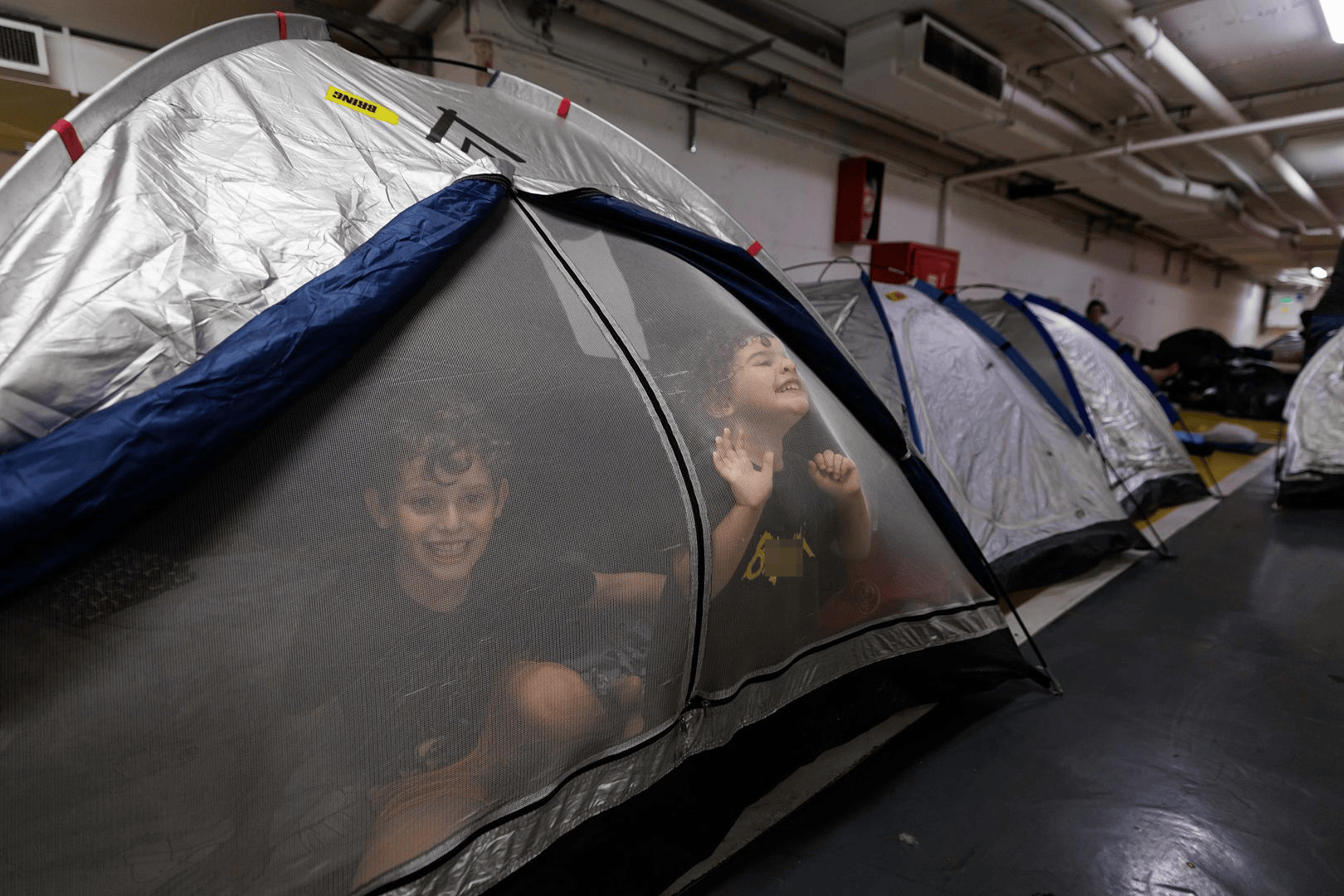 伊以冲突下的以色列华人：有人从陆路口岸转道约旦回国<strong></p>
<p>深圳币交所交易平台</strong>，有人一晚上跑三四次防空洞