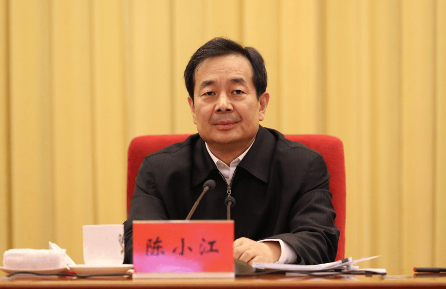 新疆维吾尔自治区党委书记调整