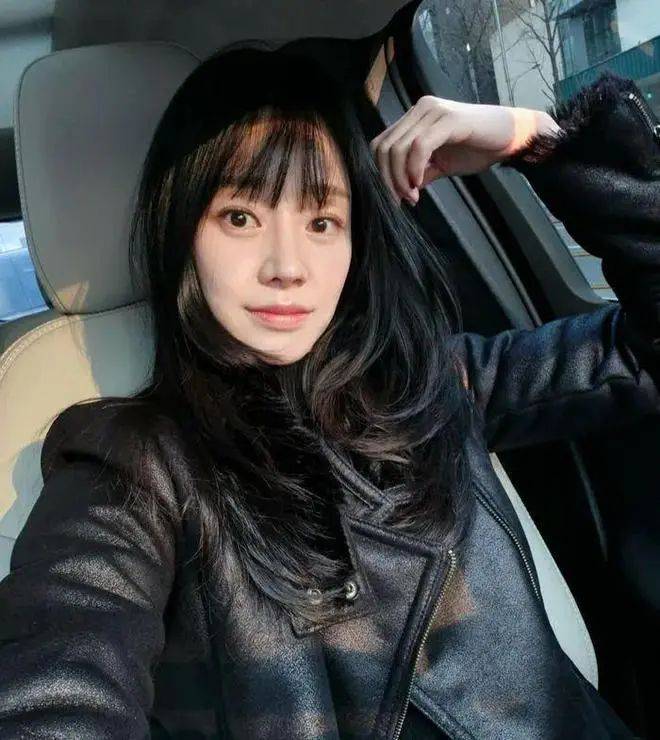 43岁韩国女演员李屿迩去世<strong></p>
<p>网络虚拟交易平台</strong>，死因未公布