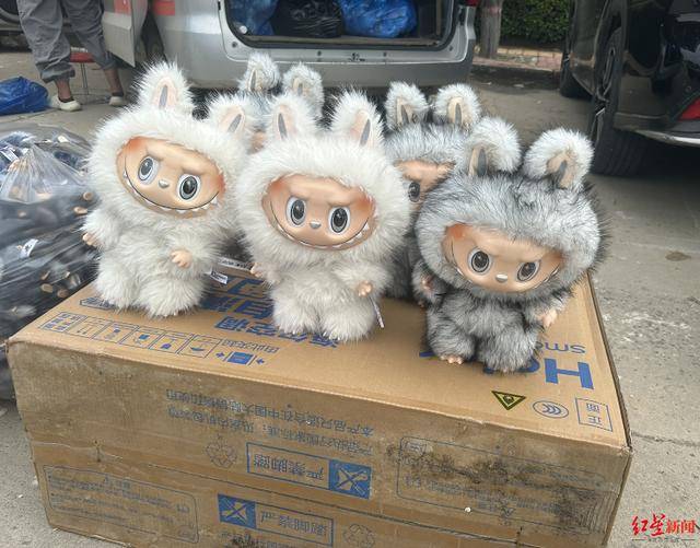实探衡水盗版LABUBU大集：像卖菜一样摆摊卖<strong></p>
<p>网络虚拟交易平台</strong>，商家称如今订单变少生意难做