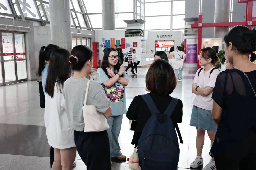 Labubu爆火之后<strong></p>
<p>ubit交易平台</strong>，去义乌的年轻人赚翻了