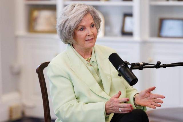 美媒：白宫办公厅主任谈特朗普马斯克“闹翻”<strong></p>
<p>炒币去哪个平台好</strong>，称“结局非常麻烦”