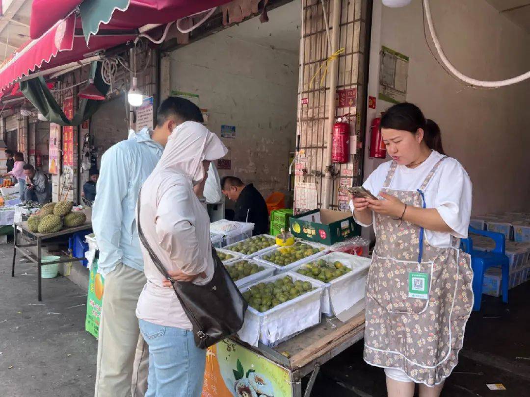 150元/公斤→17元/公斤<strong></p>
<p>炒币去哪个平台好</strong>！昆明这种水果价格大降！