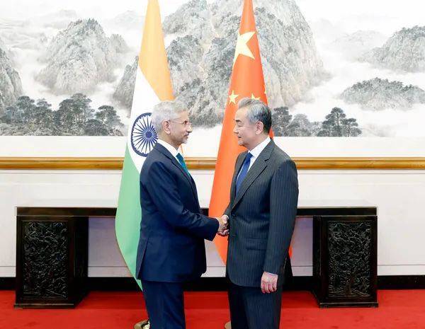 叫中国名字<strong></p>
<p>btrise交易平台</strong>，娶日本妻子，5年没见的印度外长来了