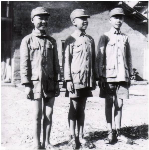 王立华：为什么毛泽东率领的红军不可征服<strong></p>
<p>btrise交易平台</strong>？斯诺的观察说明了一切