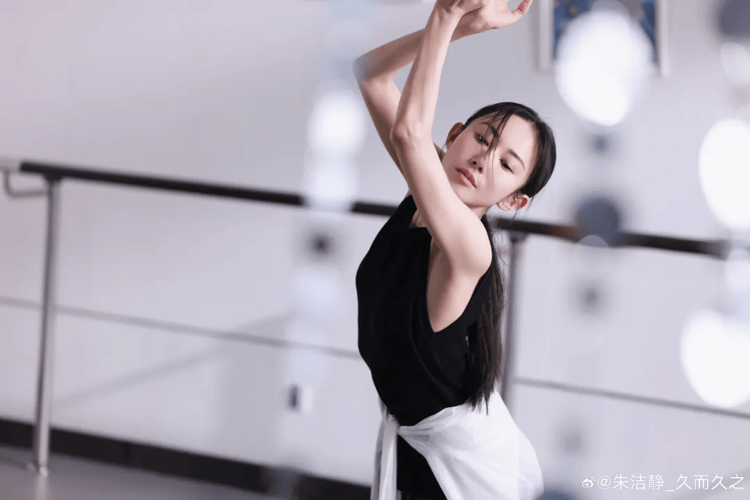 上海知名女演员：罹患乳腺癌<strong></p>
<p>全币</strong>，放化疗25次！最后一次治疗后，瞒着家人做了件事