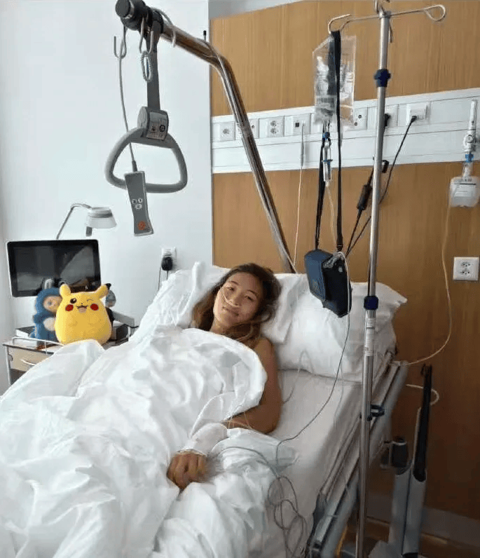 郑钦文右肘手术恢复期预计3至4周<strong></p>
<p>全币</strong>，如康复顺利仍可参加美网