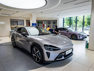 近百辆小米YU7流入二手车市场<strong></p>
<p>元币</strong>，百公里准新车加价1万起