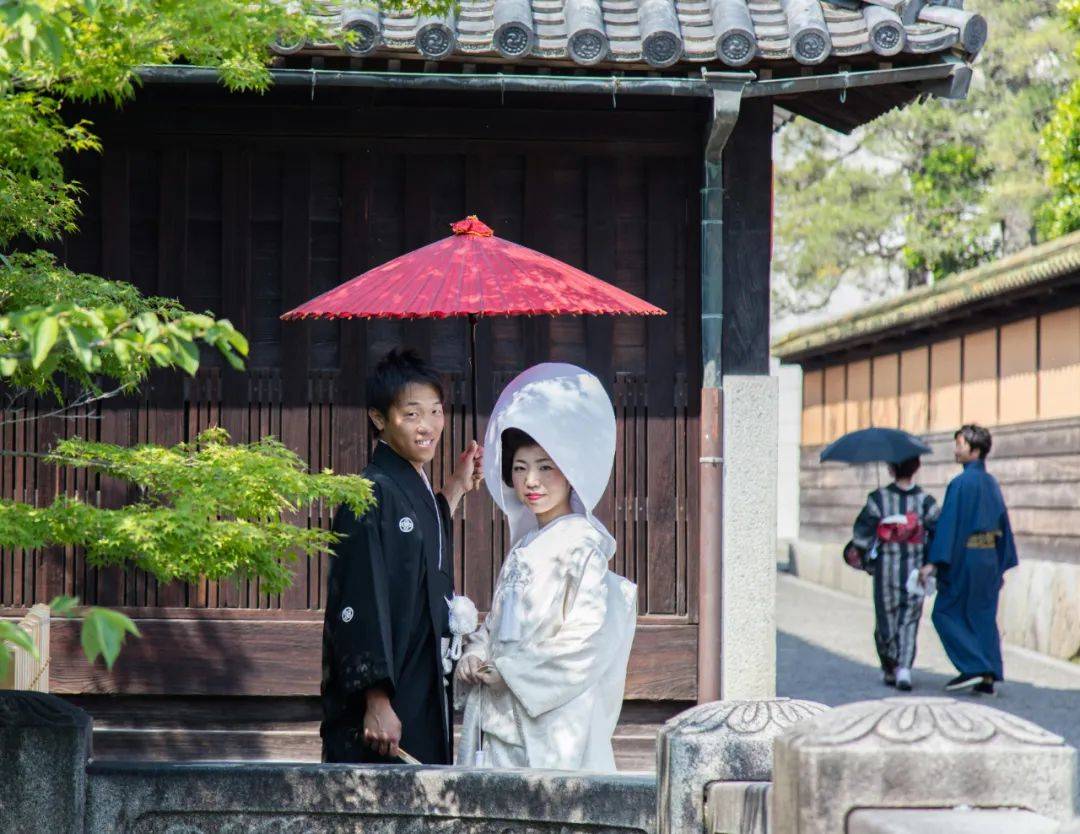 在日本<strong></p>
<p>猎币网</strong>，不婚先从普通人开始