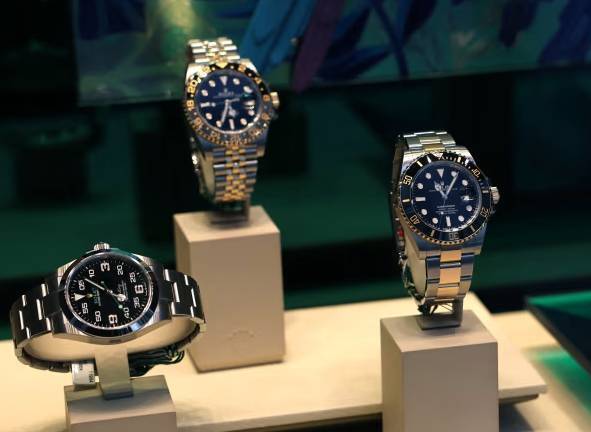 特朗普开征税率高达39%<strong></p>
<p>网币网</strong>，“瑞士举国目瞪口呆…”