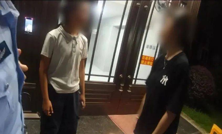 温州13岁妹妹报警“举报”亲姐姐<strong></p>
<p>网币网</strong>，“胆大心细”的举动被表扬