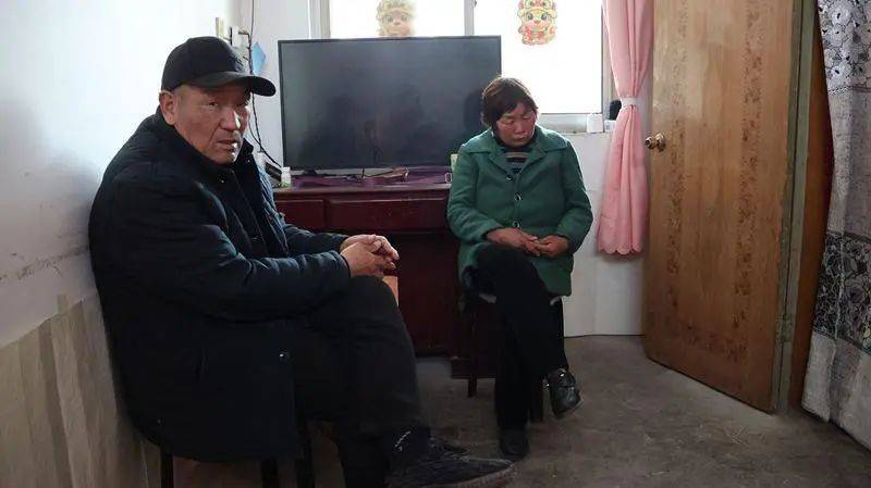 山西女教师新婚8个月遇害！警方掘坟提取DNA<strong></p>
<p>抄币吧</strong>，丈夫被判无罪后再受审