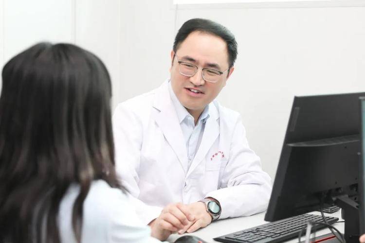 重大突破<strong></p>
<p>法币网</strong>！济南市中心医院宋勇峰教授获批国家自然科学基金青年科学基金项目（A类）