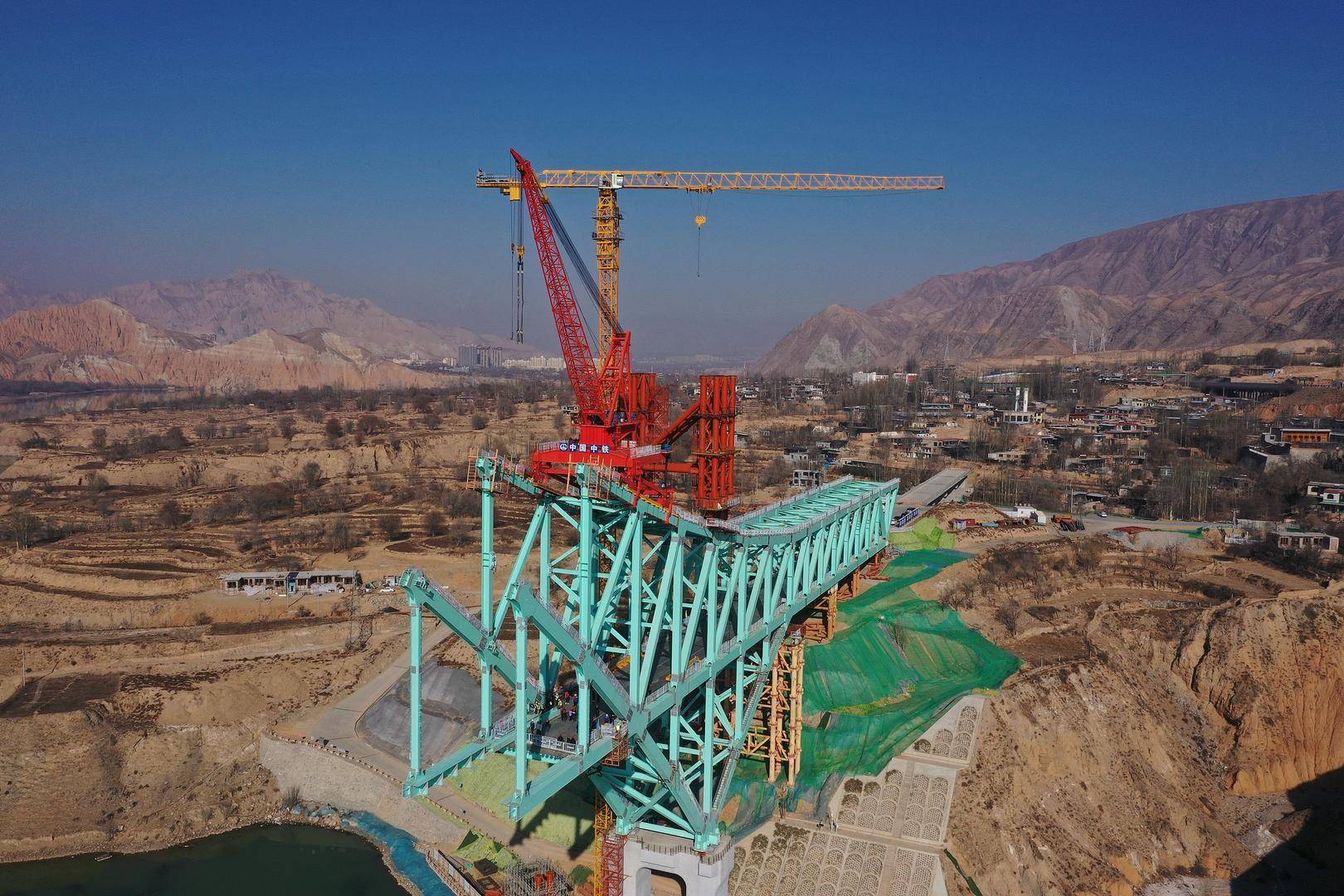 尖扎黄河特大桥发生施工绳索断裂事故 当地应急局：大桥局部坍塌<strong></p>
<p>应用币</strong>，救援仍在继续