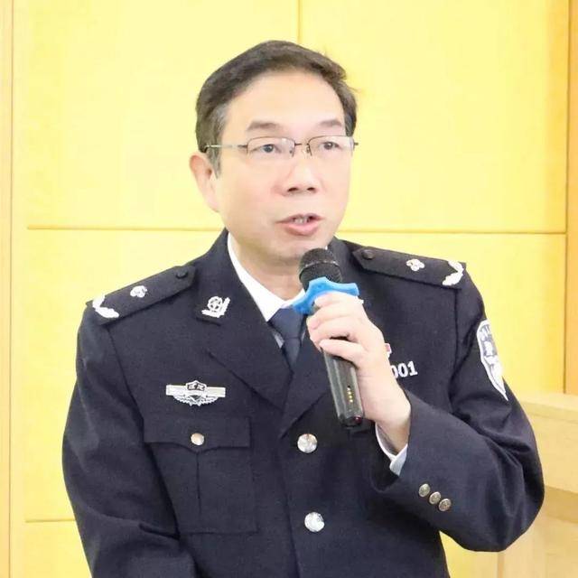 黄文墙，任上被查