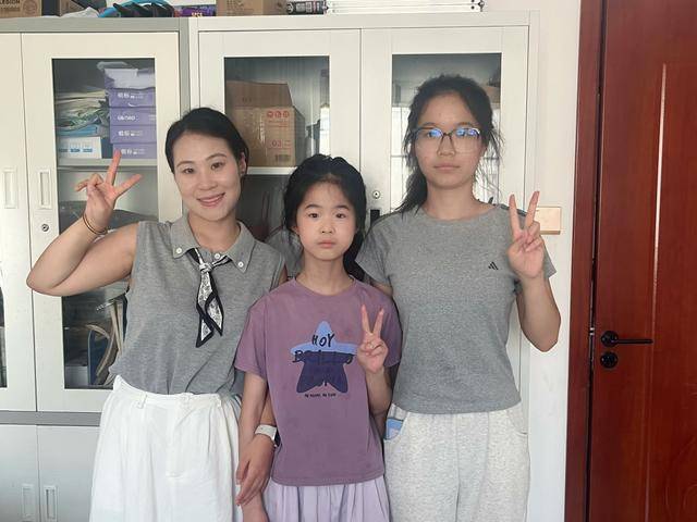 河南95后高校女辅导员“没苦硬吃”：暑假自驾1000公里家访<strong></p>
<p>云币商城</strong>，从电三轮到汽车，已坚持两年