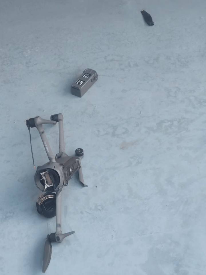 上海环球金融中心楼顶无人机对撞！对话管理方：9年已坠95架<strong></p>
<p>云币商城</strong>，楼顶“风洞”成黑飞重灾区！