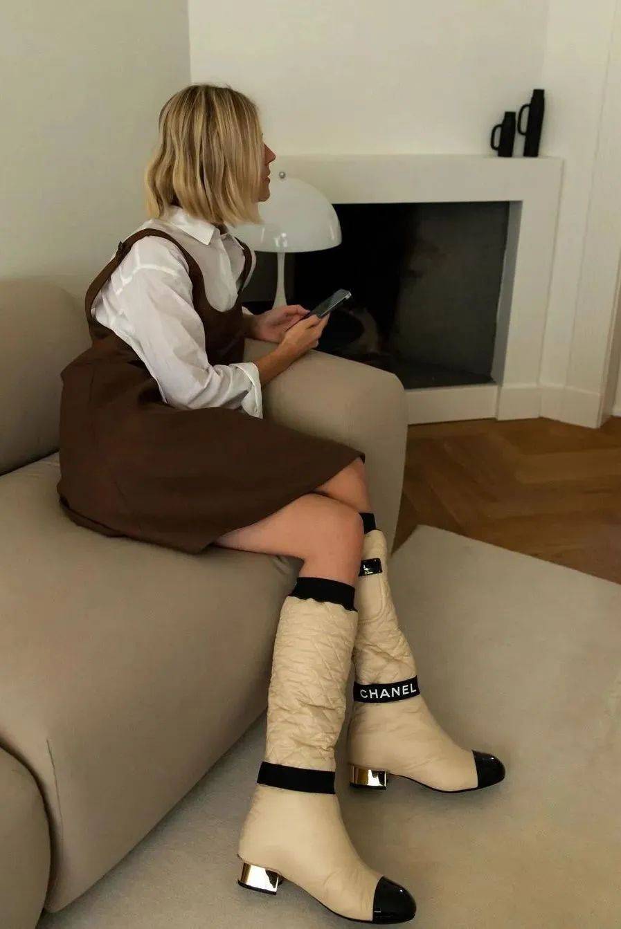 质感女人怎么都在穿这个颜色<strong></p>
<p>云币商城</strong>？